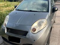 Usata DR DR1 83 CV (61 kW) 2011 Grigio Utilitaria