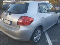 Usata Toyota Auris Sol 124 CV (91 kW) 2007 Grigio Utilitaria
