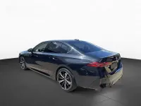 Usata BMW 520 M Sport 197 CV (144 kW) 2024 Nero zaffiro Berlina