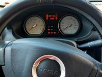 Usata Dacia Sandero 70 CV (51 kW) 2010 Grigio Utilitaria