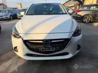 Usata Mazda 2 Exceed 105 CV (77 kW) 2017 Bianco Berlina