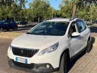 Usata Peugeot 2008 Allure 82 CV (60 kW) 2017 SUV