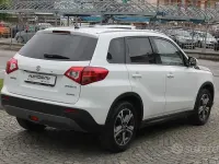 Usata Suzuki Vitara 120 CV (88 kW) 2016 Bianco SUV