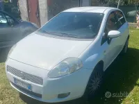 Usata Fiat Grande Punto 77 CV (56 kW) 2009 Utilitaria