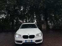 Usata BMW 118 Sport Line 150 CV (110 kW) 2015 Bianco Utilitaria