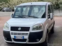 Usata Fiat Doblò 75 CV (55 kW) 2006 Bianco Monovolume