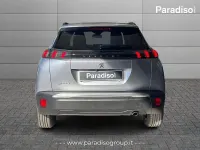 Usata Peugeot 2008 Allure 102 CV (75 kW) 2023 Grigio SUV