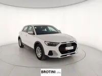 Usata Audi A1 Sportback Business 95 CV (69 kW) 2025 Bianco pastello Utilitaria