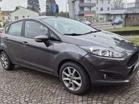 Usata Ford Fiesta Active 120 CV (88 kW) 2016 Grigio Utilitaria