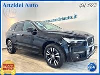 Usata Volvo XC60 Momentum 197 CV (144 kW) 2021 Nero metallizzato SUV