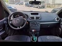 Usata Renault Clio II 75 CV (55 kW) 2005 Berlina