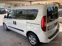 Usata Fiat Doblò 105 CV (77 kW) 2016 Bianco Monovolume