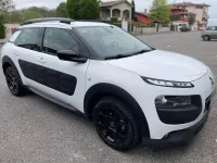 Usata Citroën C4 Feel 82 CV (60 kW) 2016 Bianco SUV