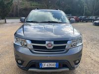 Usata Fiat Freemont 170 CV (125 kW) 2011 Grigio SUV