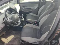 Usata Lancia Ypsilon 80 CV (58 kW) 2013 Nero Utilitaria