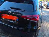 Usata Mercedes 180 AMG line 116 CV (85 kW) 2022 Nero Berlina
