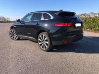 Usata Jaguar F-Pace Portfolio 300 CV (220 kW) 2017 Nero SUV