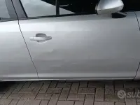 Usata Opel Corsa 80 CV (58 kW) 2010 Utilitaria