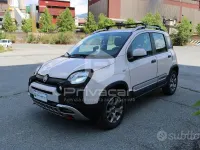 Usata Fiat Panda Cross Cross 90 CV (66 kW) 2017 Viola/lilla Utilitaria