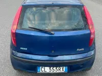 Usata Fiat Punto 60 CV (44 kW) 2004 Blu Utilitaria