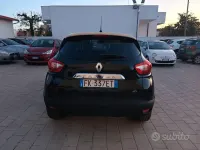 Usata Renault Captur 90 CV (66 kW) 2016 Nero SUV