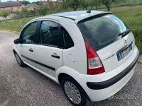 Gebraucht Citroën C3 60 PS (44 kW) 2008 Weiß Kleinwagen