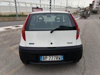 usata Fiat Punto 1.2i cat 3 porte 80.000 km