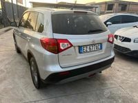 Usata Suzuki Vitara 120 CV (88 kW) 2015 Gray SUV