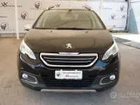 Usata Peugeot 2008 Allure 120 CV (88 kW) 2016 Nero SUV