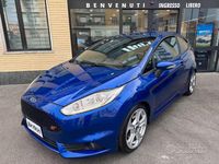 Usata Ford Fiesta ST 182 CV (133 kW) 2013 Blu Utilitaria