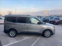 Usata Ford Tourneo Courier Titanium 126 CV (92 kW) 2024 Grigio metallizzato Monovolume