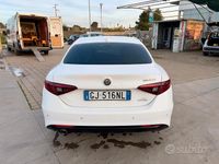 Usata Alfa Romeo Giulia Super 136 CV (100 kW) 2019 Berlina