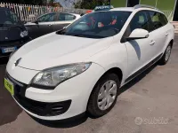 Usata Renault Mégane GrandTour 110 CV (80 kW) 2013 Bianco Station wagon