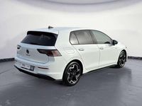 Usata VW Golf VIII R-line 150 CV (110 kW) 2025 Bianco Utilitaria