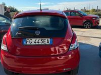 Usata Lancia Ypsilon Platinum 69 CV (50 kW) 2016 Rosso Utilitaria