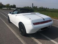 Usata Alfa Romeo Spider 144 CV (105 kW) 1998 Bianco Cabrio