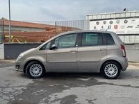 Usata Lancia Musa 77 CV (56 kW) 2010 Giallo Monovolume