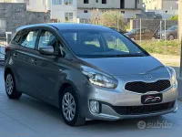 Usata Kia Carens 115 CV (84 kW) 2015 Grigio Monovolume