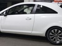 Usata Opel Corsa 80 CV (58 kW) 2010 Bianco Utilitaria