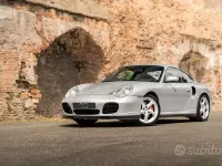 Usata Porsche 996 Turbo 420 CV (308 kW) 2001 Grigio Coupé
