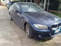 Begagnad BMW 320 177 HK (130 kW) 2009 Blå Sedan