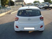 Usata Hyundai i10 67 CV (49 kW) 2014 Bianco Utilitaria