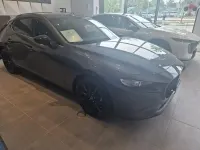 Nuova Mazda 3 140 CV (102 kW) 2026 Machine grey Berlina