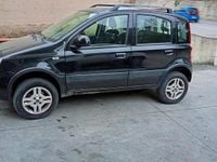Second-hand Fiat Panda 4x4 75 CP (55 kW) 2012 Negru Hatchback