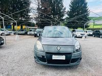 Usata Renault Scénic III 110 CV (80 kW) 2011 Grigio Monovolume