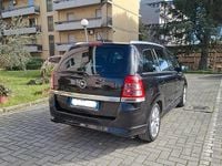 Usata Opel Zafira Cosmo 125 CV (91 kW) 2011 Nero Monovolume
