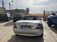 Usata Mercedes SLK200 163 CV (119 kW) 2006 Grigio Cabrio
