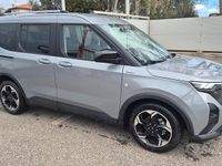 Begagnad Ford Tourneo Active 125 HK (91 kW) 2025 Grå Sedan