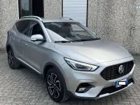 Usata MG ZS Luxury 106 CV (77 kW) 2023 Argento SUV