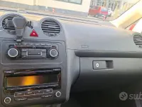 Usata VW Caddy 140 CV (102 kW) 2015 Nero Monovolume
